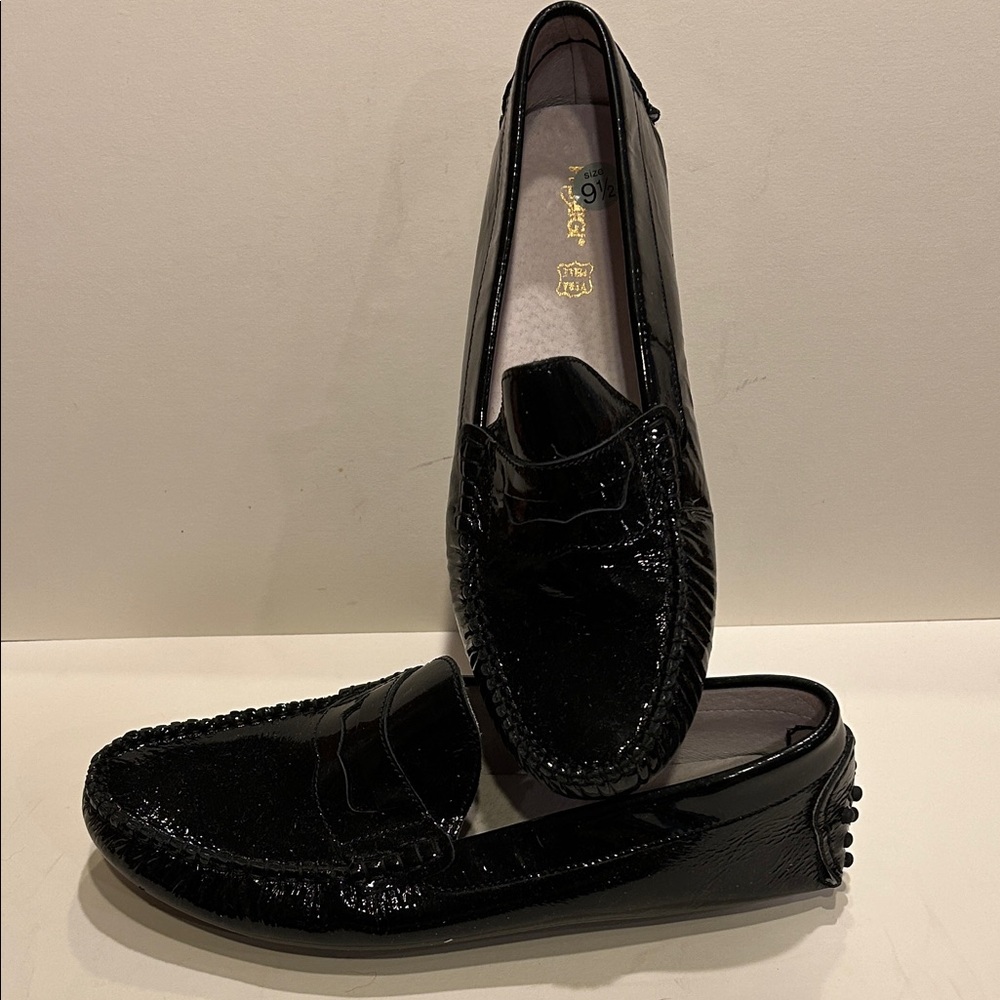 Primigi Women’s Black Patent Driver Moc